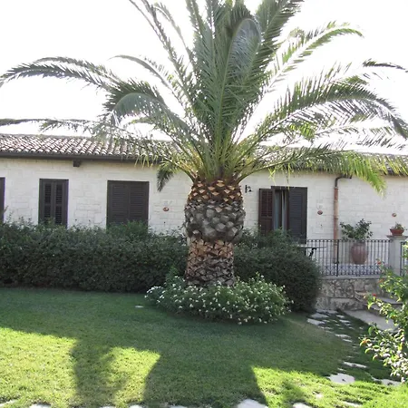 Agroturismo Il Granaio & *
